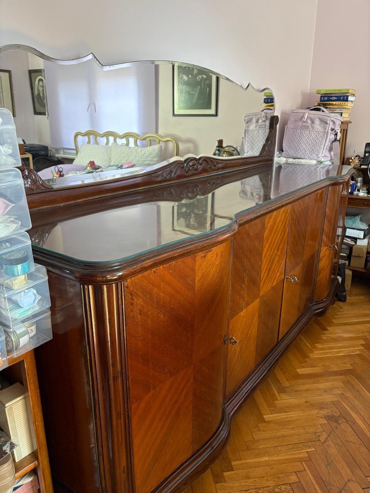Klasik Aynalı GÜL Ağacı Büfe